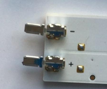 KIT DE LED'S PARA TV SAMSUNG (INCOMPLETO SOLO 9 PIEZAS) / NUMERO DE PARTE BN96-24136A / BN96-24137A / 40-3535LED-60EA-L / 40-3535LED-60EA-R / D1GE-400SCB-R3 / D2GE-400SCA-R3 / MODELOS UN40EH / UA40EH5300 / NOTA IMPORTANTE:KIT CONSTA DE 10 PIEZAS EN TOTAL - Imagen 6